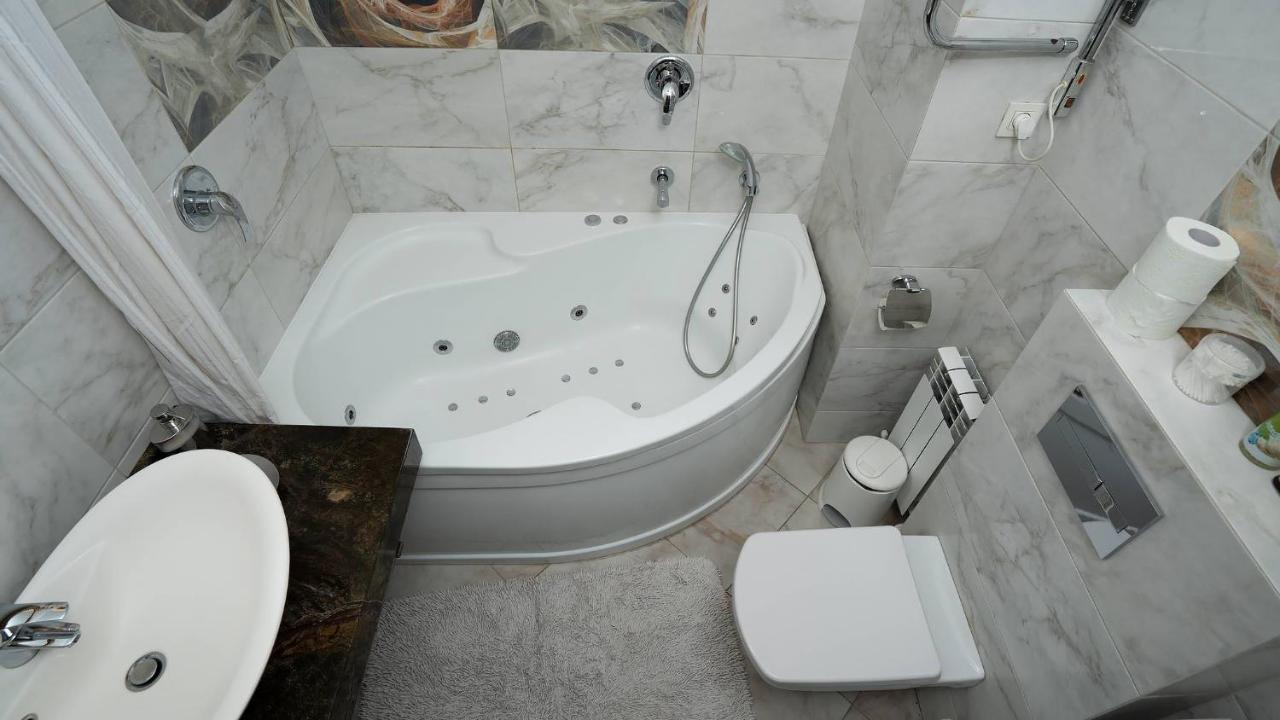 Gefest Apartments Odessa Dış mekan fotoğraf